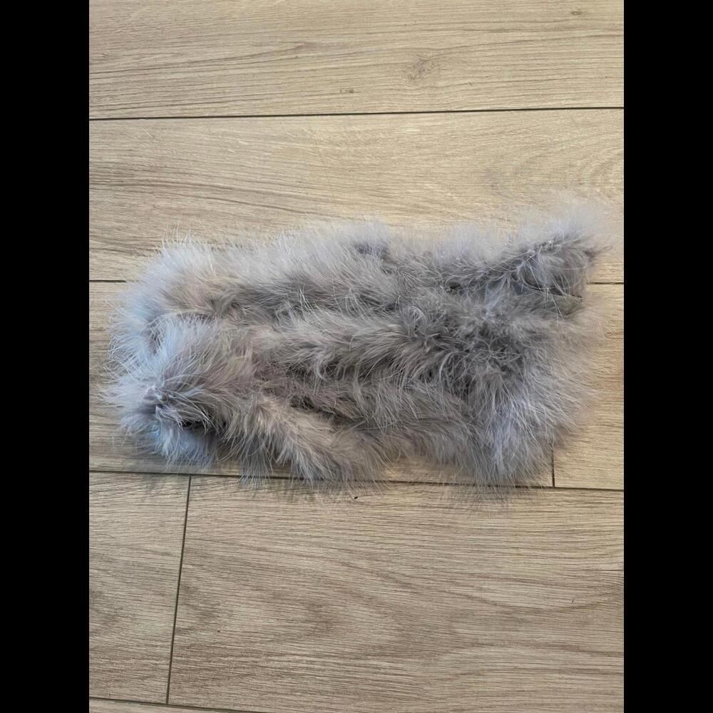 Small gray/purple fuzzy top w zipper in back